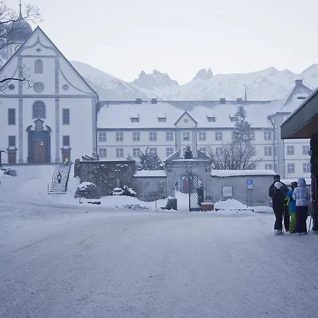 Hoheneck- Self Check-in 3*