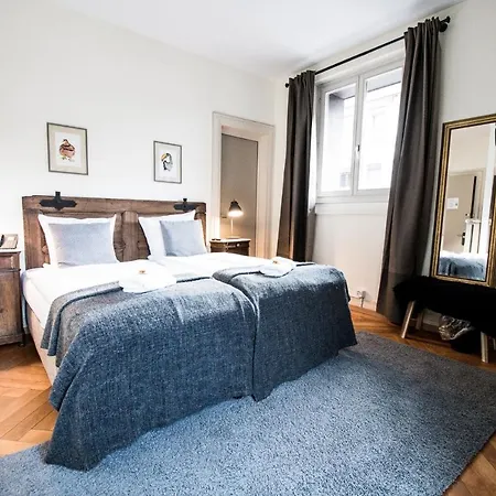 Hoheneck- Self Check-in 3* انغلبرغ