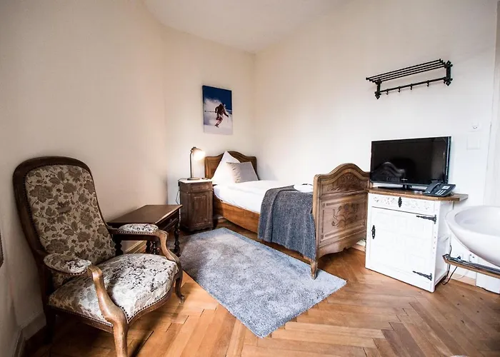 Hotel Hoheneck- Self Check-in